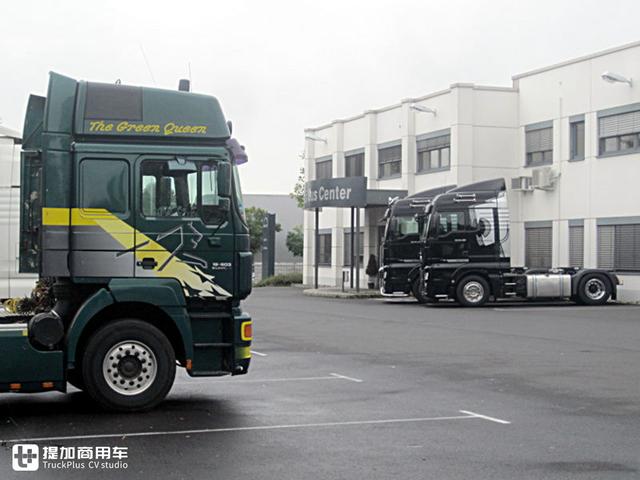f2000突击步枪，fnf2000突击步枪（配V10发动机的曼恩F2000卡车）