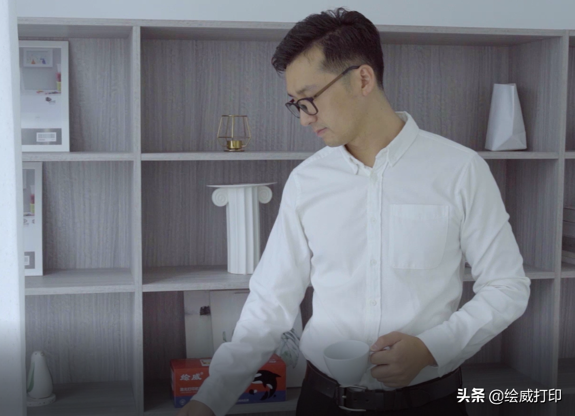 彩色打印机怎么加墨水（彩色打印机加墨水的正确步骤）