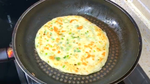 用手抓饼怎么做早餐，20分钟解决全家早餐