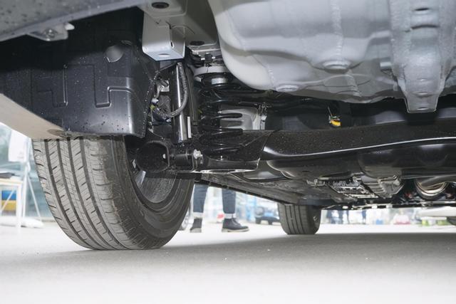 7万左右买什么车好，7万左右买什么车好suv（这几款轿车口碑好、销量高）