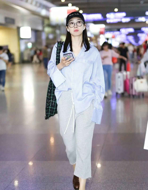 南韩丝是什么面料，【南韩丝是什么面料】南韩丝是一种什么面料（反复穿怎么都别扭的衬衫）