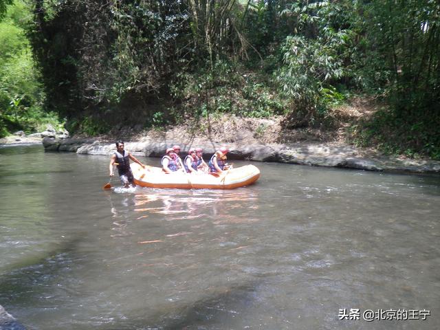 阿勇河漂流怎么样，阿什河漂流怎么样（巴厘岛的“爱咏河漂流”）