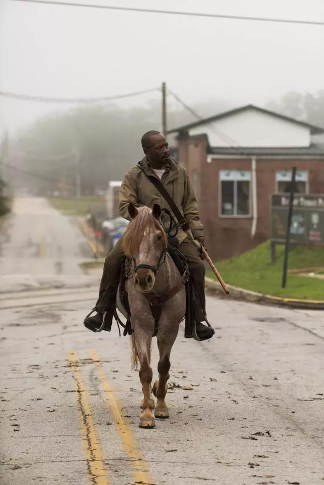 行尸走肉洛莉怎么死的,行尸走肉里的洛莉(把《行尸走肉》从神剧变成烂剧) 行尸走肉洛莉怎么死的,行尸走肉里的洛莉(把《行尸走肉》从神剧变成烂剧)
