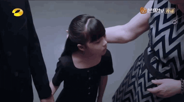 以家人之名唐灿家庭条件被发现，什么才是“家人之名”最残酷真相