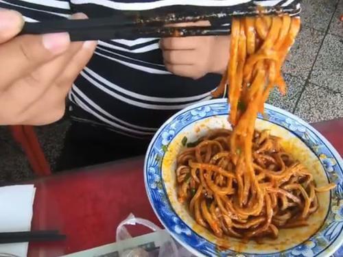 粉鱼的做法和配方，做粉鱼的方法大全图片（陕西渭南地区的特色面食）