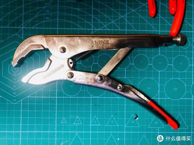 十字螺丝拧花了怎么办，螺丝拧花了如何拧出来（说说钳子-历史、原理、构成和选择）