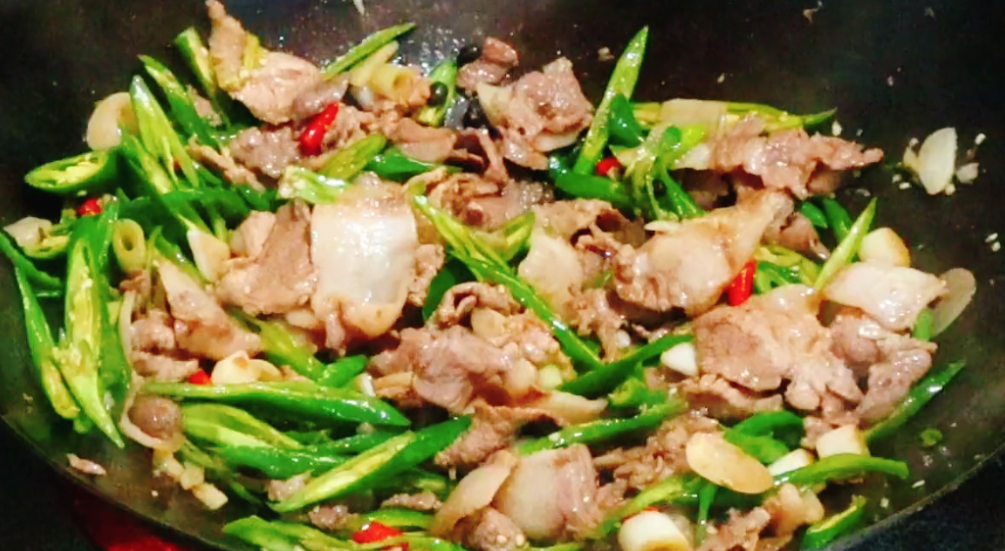 图片[5]-【辣椒炒肉】做法步骤图 香辣开胃又下饭 好吃-起舞食谱网