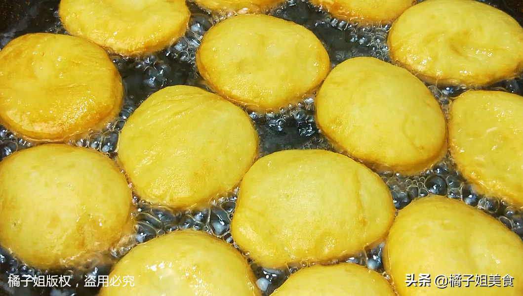 图片[5]-【油炸小油饼】做法步骤图 农村媳妇30年的经验 教你做最好吃的-起舞食谱网