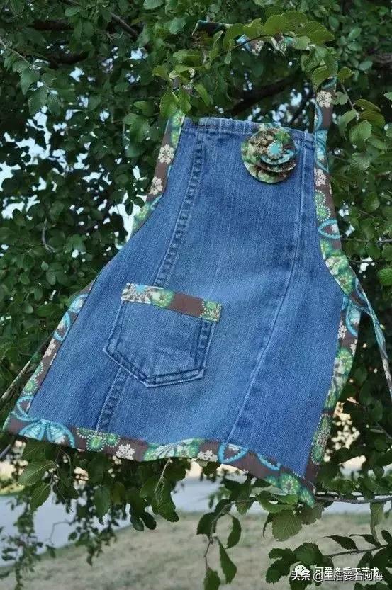 一岁孩子的背带裤怎样剪，一岁宝宝背带裤教程（学会了小孩的所有用品都不用买了）