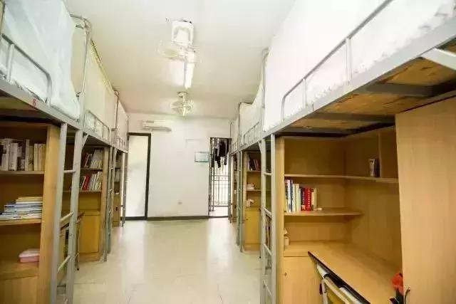 红岭中学高中部，深圳红岭中学高中部（连续6年被评为人气高中）