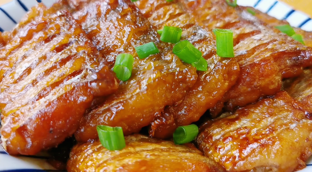 【糖醋帶魚】做法步驟圖 不油炸不清蒸 鮮香肉嫩無腥味-起舞食譜網