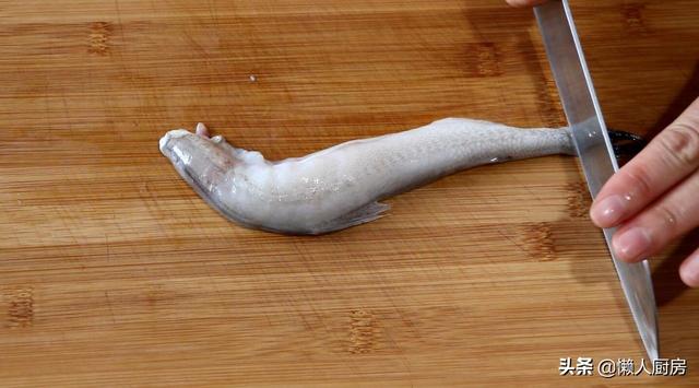 鱼饼的吃法有哪些，鱼饼怎么做好吃（家常菜豆腐鱼的做法）