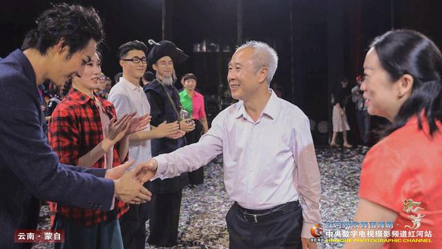 瞿颖怎么读拼音，瞿颖怎么读（红河州歌舞团舞剧•流芳在全国公演纪实报道）