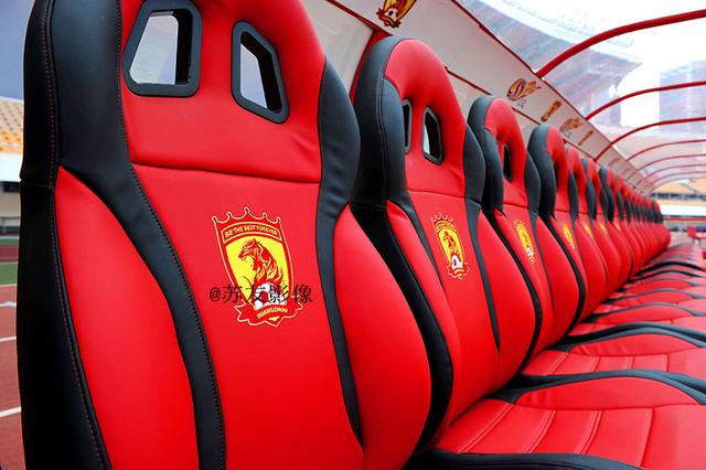 广州天河体育场最多能容纳多少人，天河体育中心体育场容纳人数（广州天河体育场）