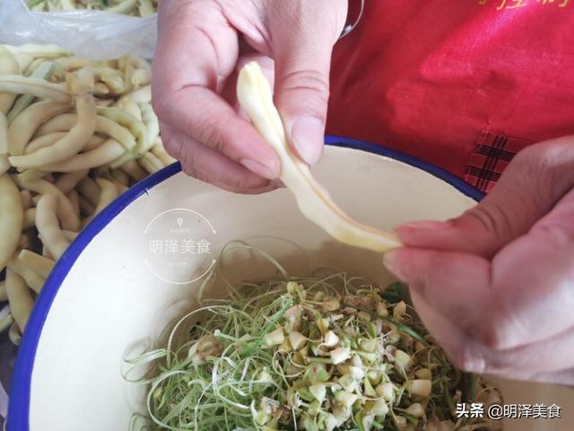 速冻豆角怎么冻，速冻豆角做法步骤（把鲜豆角做个简单处理）