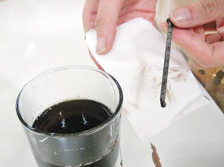 生锈的螺丝怎样快速卸下来，螺丝生锈怎么卸下来小窍门（螺丝生锈拧不下来）