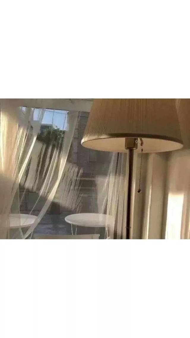 动漫帅哥美女图片，帅哥美女杂图（图王鲨鱼哥第33期33套微信头像加背景图）