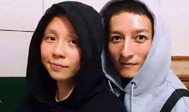 李维嘉妻子是龙丹妮？婆婆还曾公开催生，真相居然是假的