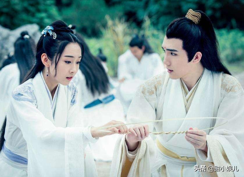 "一旁的金氏女修士绵绵听到后笑言:"江姑娘的姻缘