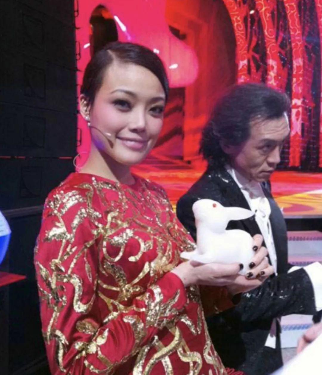 “富婆”容祖儿承认分手，何韵诗容祖儿分手原因是什么？