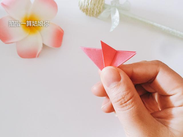 狐狸折纸步骤图，如何做一只小狐狸手工折纸（《儿童折纸图解》六步学会折纸——小狐狸）