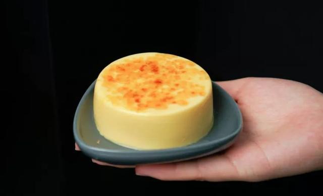 布蕾是什么，牛奶布蕾是什么（网友因两款布蕾波波茶吵翻天）