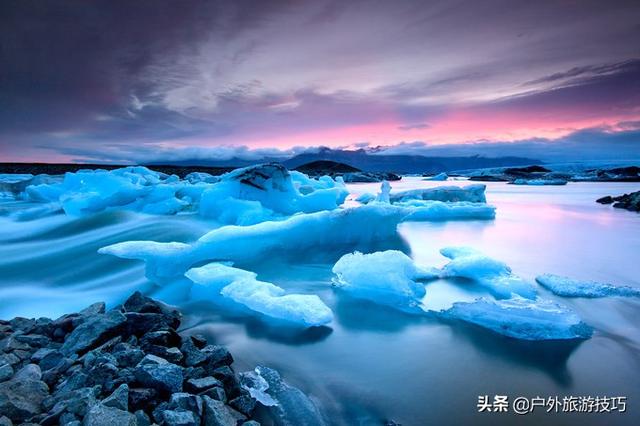 北京到冰岛多少公里，中国到冰岛的距离是什么（去冰岛旅行大概要花多少钱）