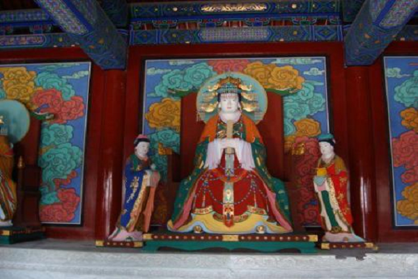 泰山为什么被称为五岳之首，爬泰山的四个忌讳（为什么会被尊为五岳之首）