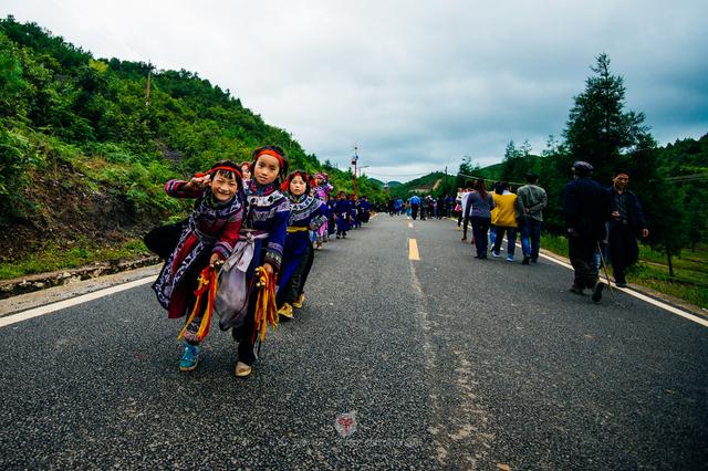 火把节是哪个民族的节日，火把节是哪个民族的（你知道火把节的由来吗）