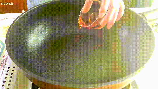 三杯鸡是哪三杯，台式三杯鸡是哪三杯（最重要的还有那香草罗勒叶）