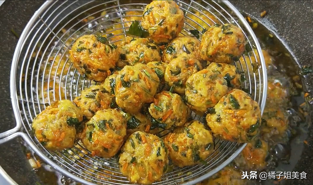 圖片[13]-【“炸丸子”】做法步驟圖 又香又鮮 比韭菜丸子還要香-起舞食譜網