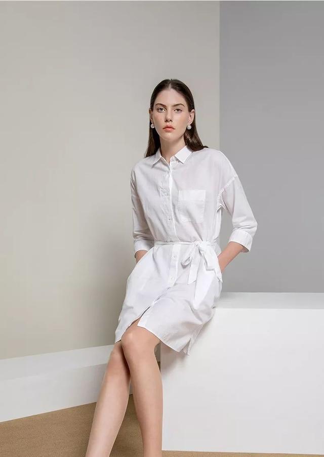 如何搭配职业装，职业装怎样搭配（搭配上都要注意以下2点）