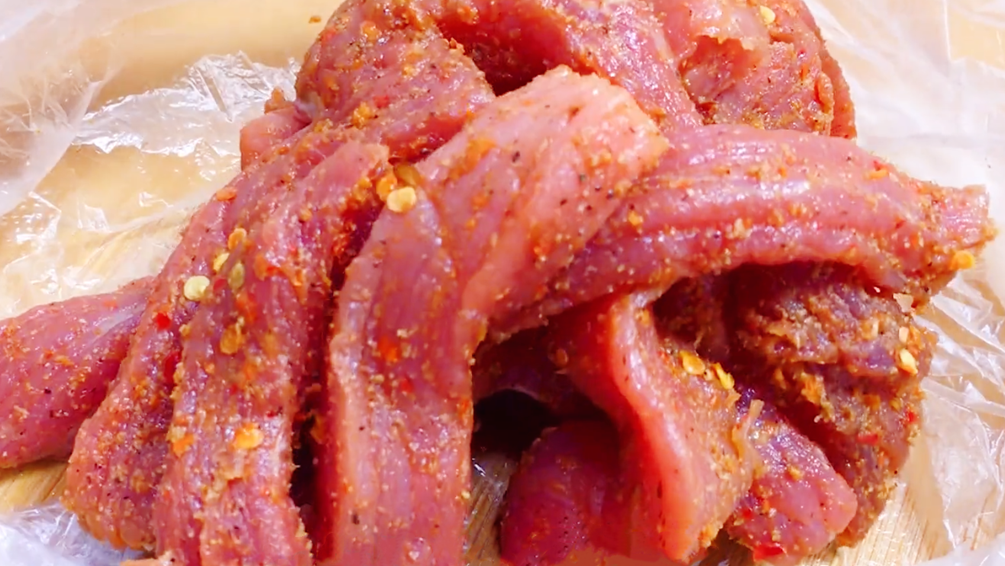 圖片[3]-【手撕牛肉干】做法步驟圖 刷劇必備小零食 越嚼越香真過癮-起舞食譜網