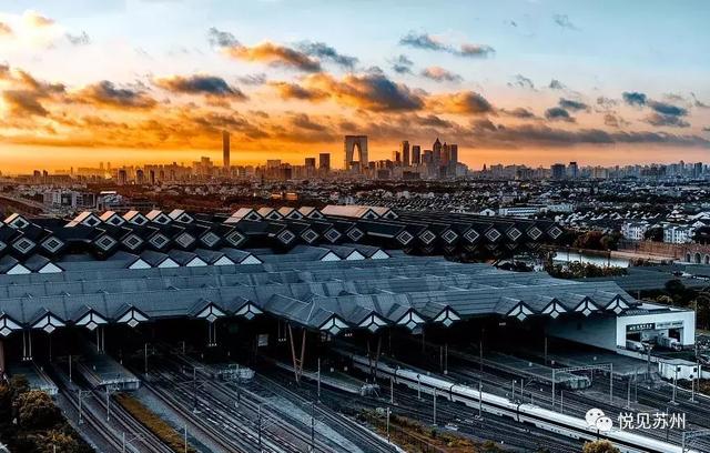 苏州火车站和高铁站在一起吗，苏州汽车站和苏州高铁站在一起吗（苏州站不再是那个苏州站）