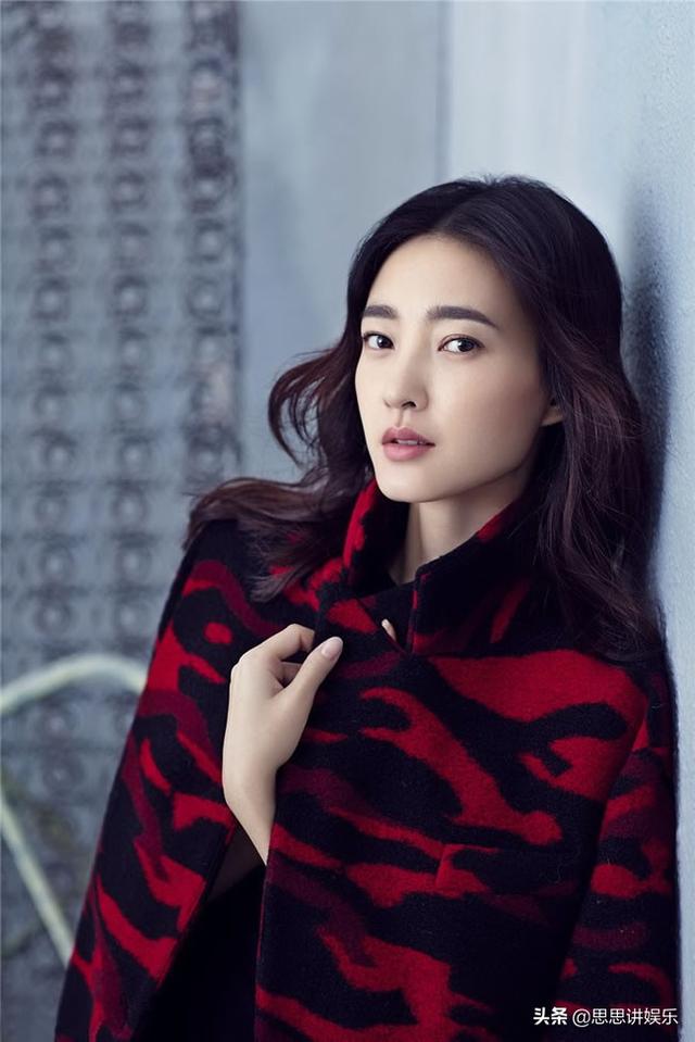 谢小诺是什么电视剧，谢诺是哪部电视剧的主演（真人秀《星跳水立方》获封“素颜女神”）