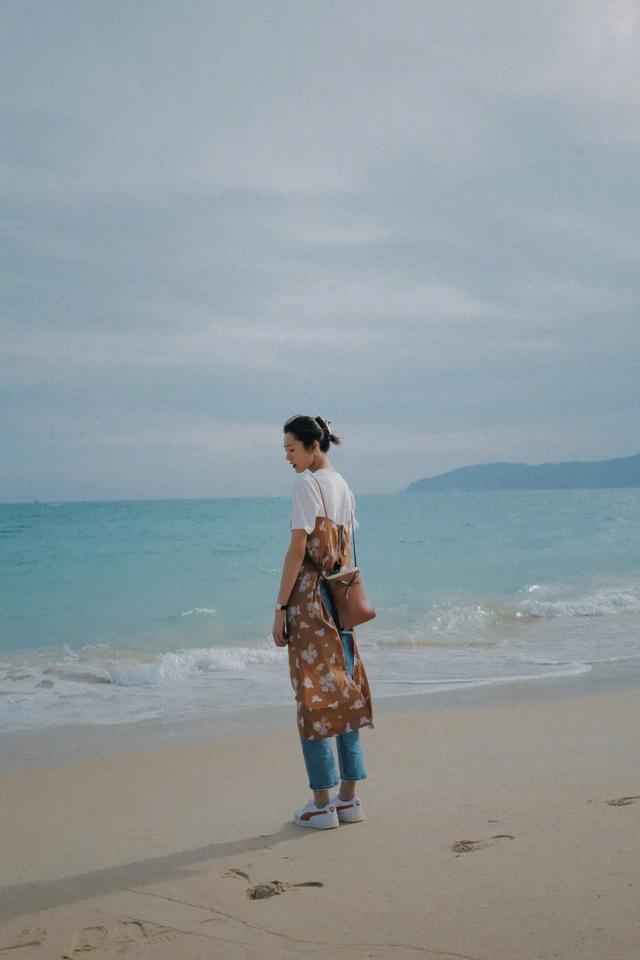 穿裙子是不是一定要穿安全裤,穿裙子要不要穿安全裤(裙子里面别穿“安全裤”了) 穿裙子是不是一定要穿安全裤,穿裙子要不要穿安全裤(裙子里面别穿“安全裤”了)