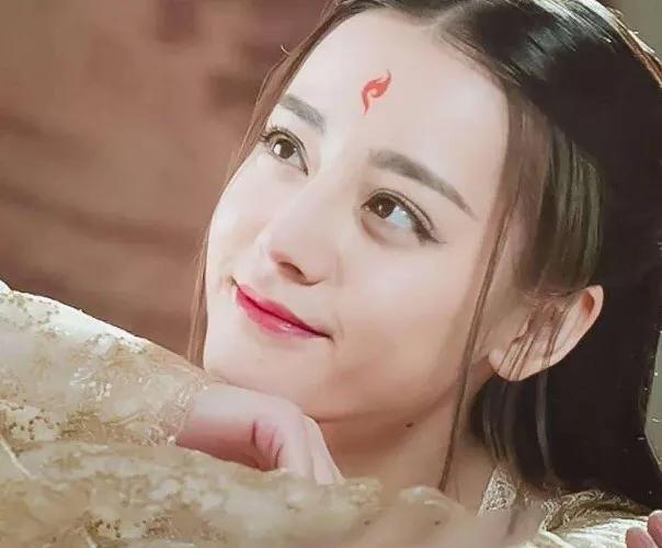 没有想过当女神的迪丽热巴确是无数人的女神