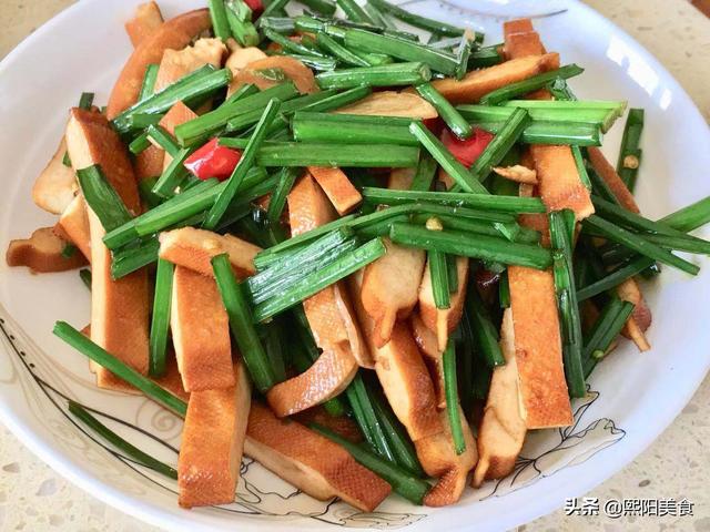 炒豆干的家常做法，豆干怎么炒好吃家常做法大全（来试试这种烹饪方式）