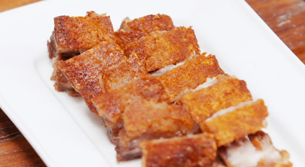 圖片[1]-【脆皮五花肉】做法步驟圖 越嚼越香 特簡(jiǎn)單-起舞食譜網(wǎng)