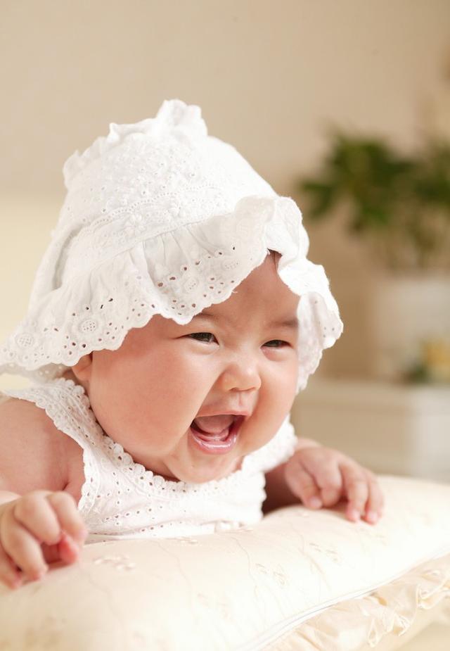 李姓女孩名字大全2022属虎，李姓家族女孩名字（明年水虎宝宝适合的名字）