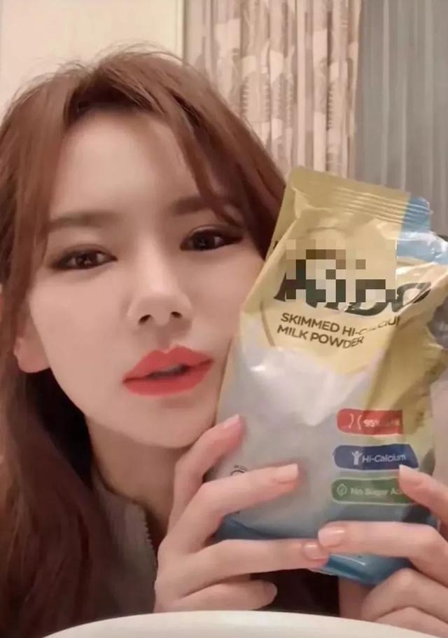 7款女明星爱吃的解馋零食，好吃低卡，怪不得她们都吃不胖