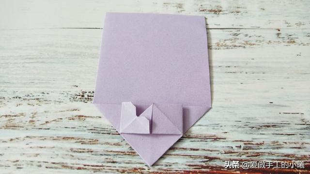 爱心心形的折法，如何折爱心形（别致的爱心折纸教程）