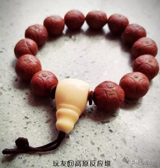 象牙果盘玩后效果图，象牙果是什么（这些小众配饰，太过瘾了）