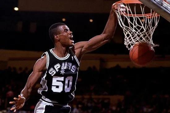 fw是什么意思，变频器fwd是什么意思（美媒FW列出了NBA效率排名前10名球员）