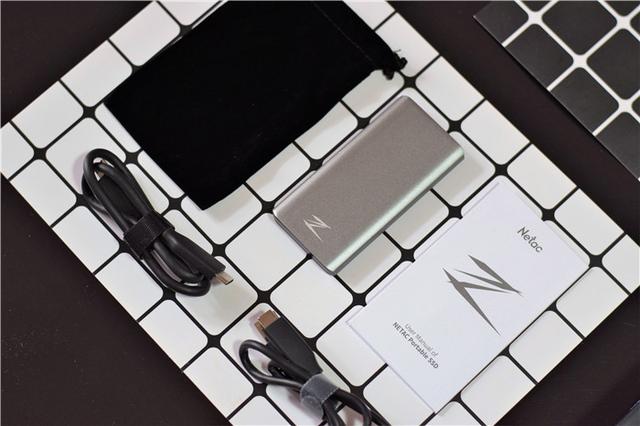 入手朗科NVMe协议移动固态硬盘Z8 PRO，它的实际使用效果如何？