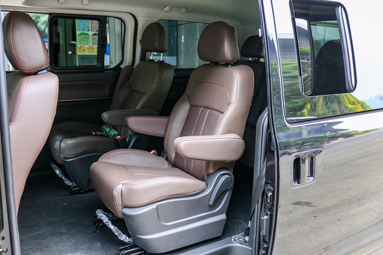 最适合床车的mpv(自带"大床"的mpv车型 试驾体验菱智plus) - 汽车百科