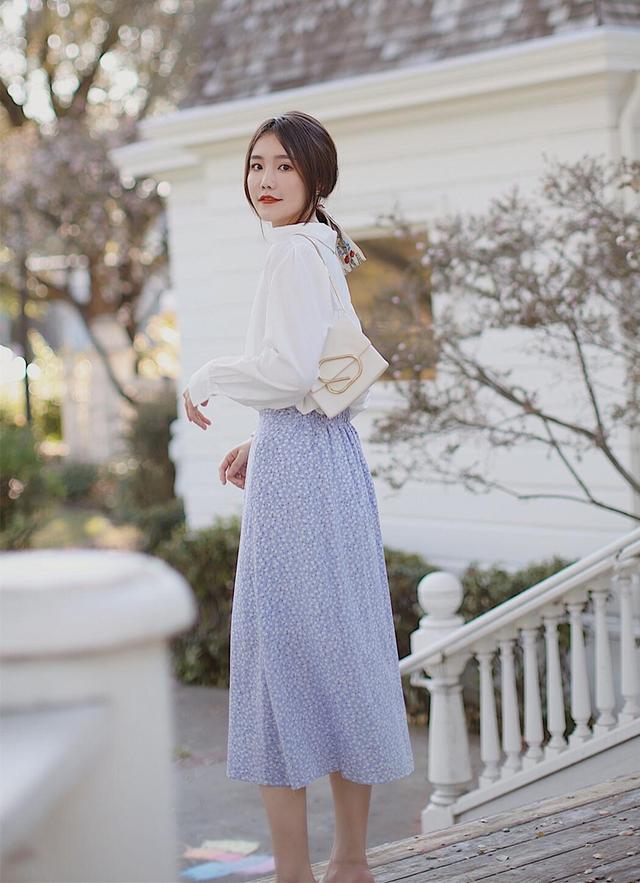 白色配什么颜色比较好看,白色搭配什么颜色好看(推荐这4组配色方案)