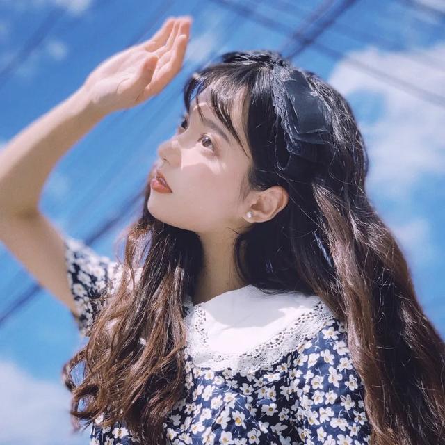 七奈:港风复古头像微信，七奈:港风复古头像（复古头像 港风）