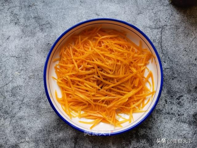 胡萝卜需要焯水吗，胡萝卜要焯水吗（看看别人家胡萝卜的做法）