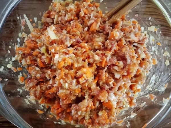 羊肉放什么菜包饺子好吃，羊肉饺子馅配什么蔬菜（教你3种不同搭配）